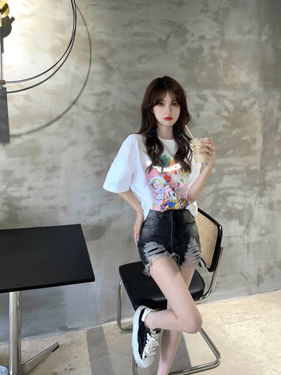 中文字幕一線(xiàn)二線(xiàn)三線(xiàn)