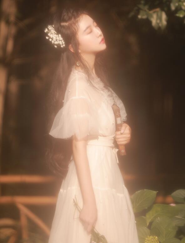 秋霞影院色色資源