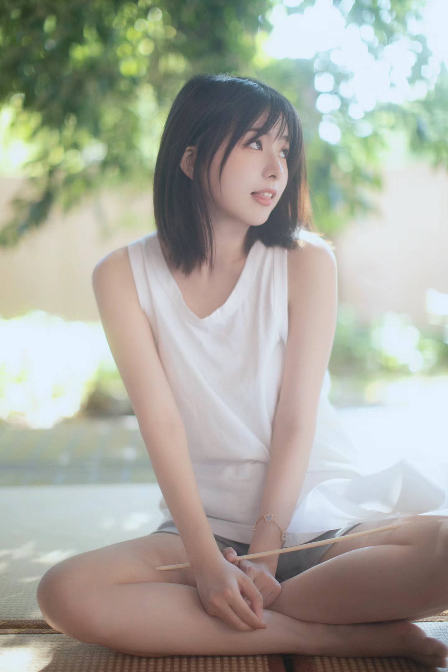 女子和60歲老頭滾床單