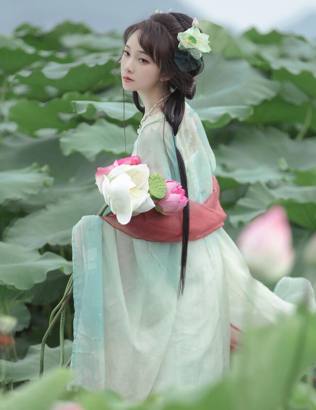 亞洲精品免費在線(xiàn)