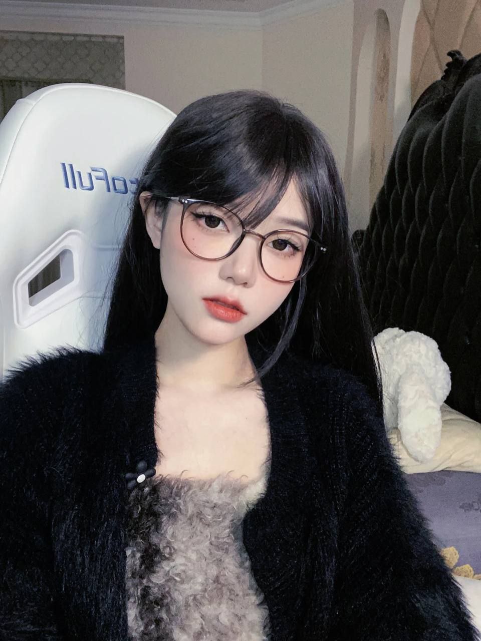 國產(chǎn)精品人妻無(wú)碼久久久免費看