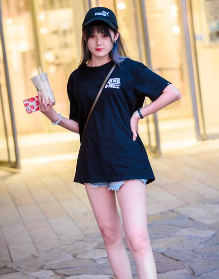 國產(chǎn)倫精品一區二區免費